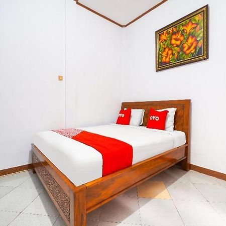 OYO 91561 Gandhi Hotel Bandung Buitenkant foto